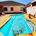 Pinelands Guesthouse